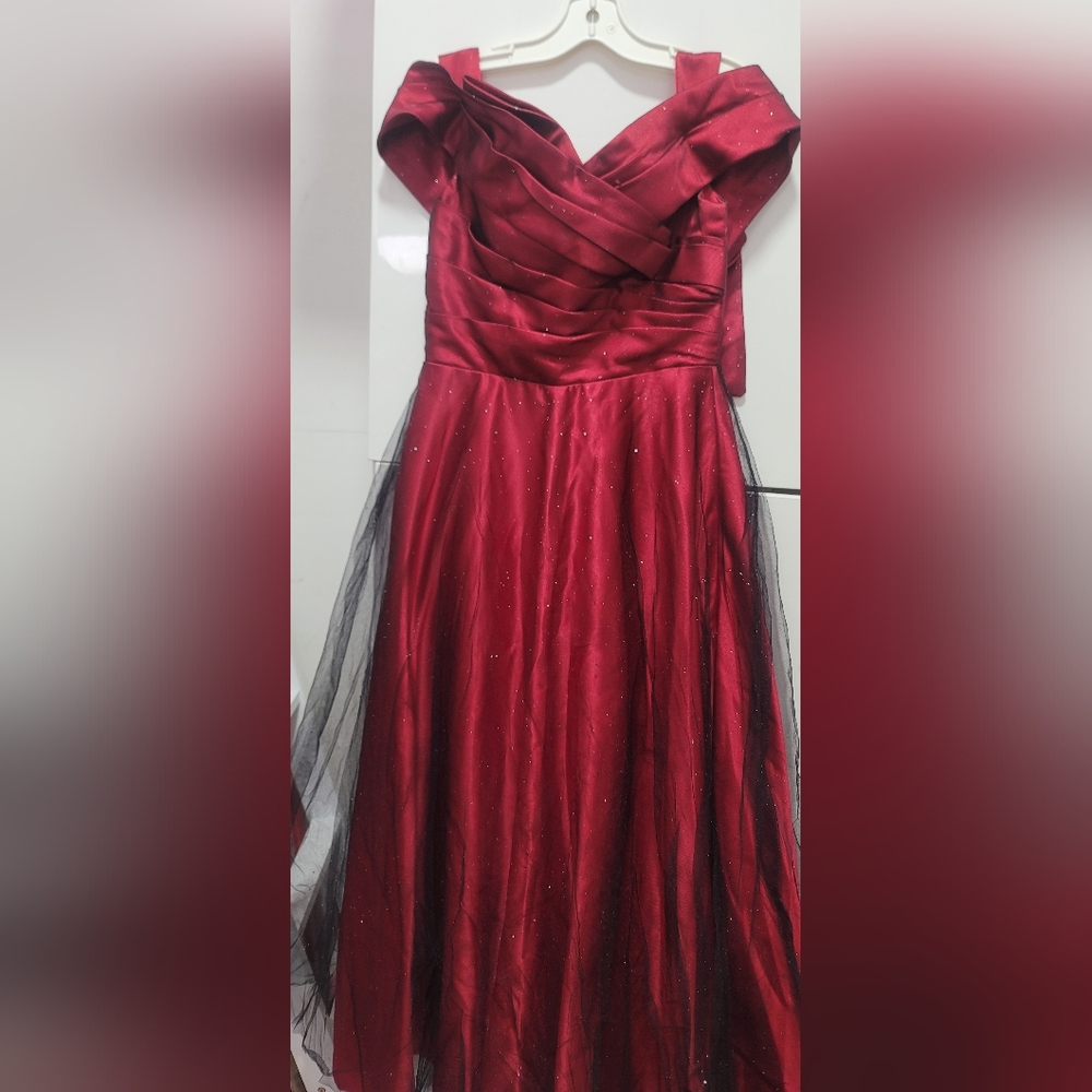Sexy black & red evening gown